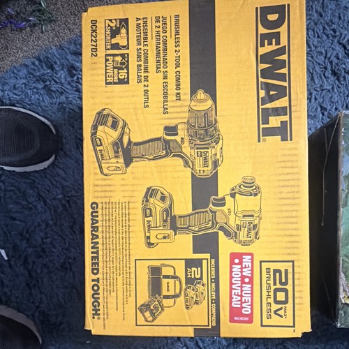 Dewalt dck227d2 20v max - dewalt,